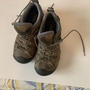 KEEN Men Hiking Shoes